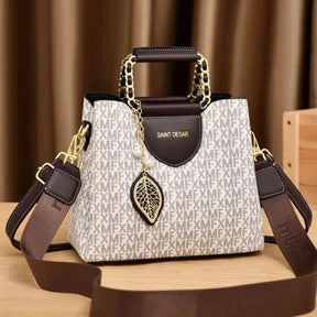 bolsa-feminina-em-couro-genuino-saint-desar-5106071 - Kabani