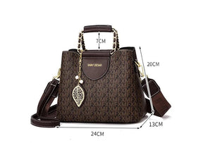 bolsa-feminina-em-couro-genuino-saint-desar-8965534 - Kabani