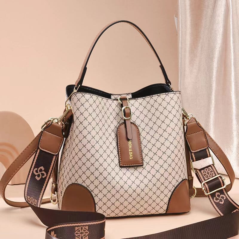 bolsa-feminina-em-couro-genuino-santini-luvi-2582799 - Kabani