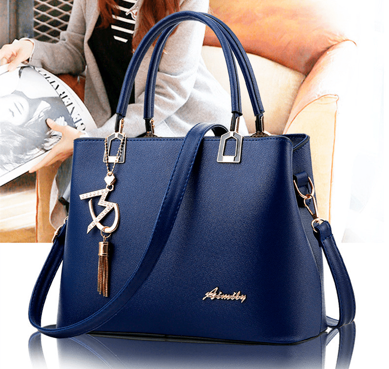 bolsa-feminina-em-couro-genuino-versatile-8121016 - Kabani
