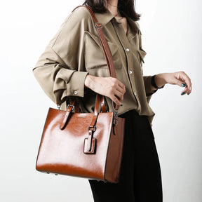 bolsa-feminina-em-couro-genuino-vivienne-luxo-7588080 - Kabani