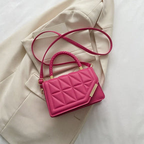 bolsa-feminina-pequena-em-couro-genuino-saintluiz-5730863 - Kabani