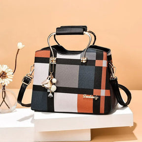 bolsa-feminina-xadrez-em-couro-genuino-queen-premium-3982846 - Kabani