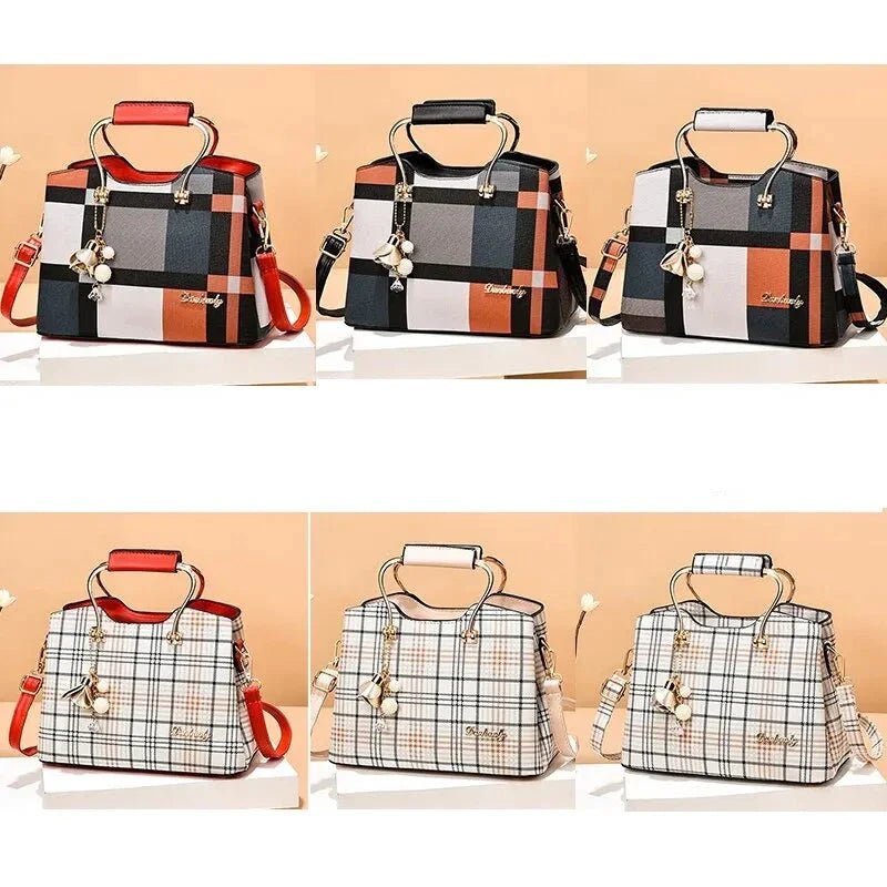 bolsa-feminina-xadrez-em-couro-genuino-queen-premium-9742788 - Kabani