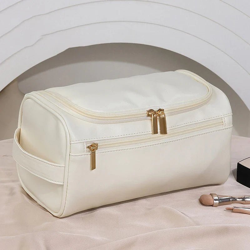 bolsa-organizadora-necessaire-em-couro-genuino-courobag-6143743 - Kabani