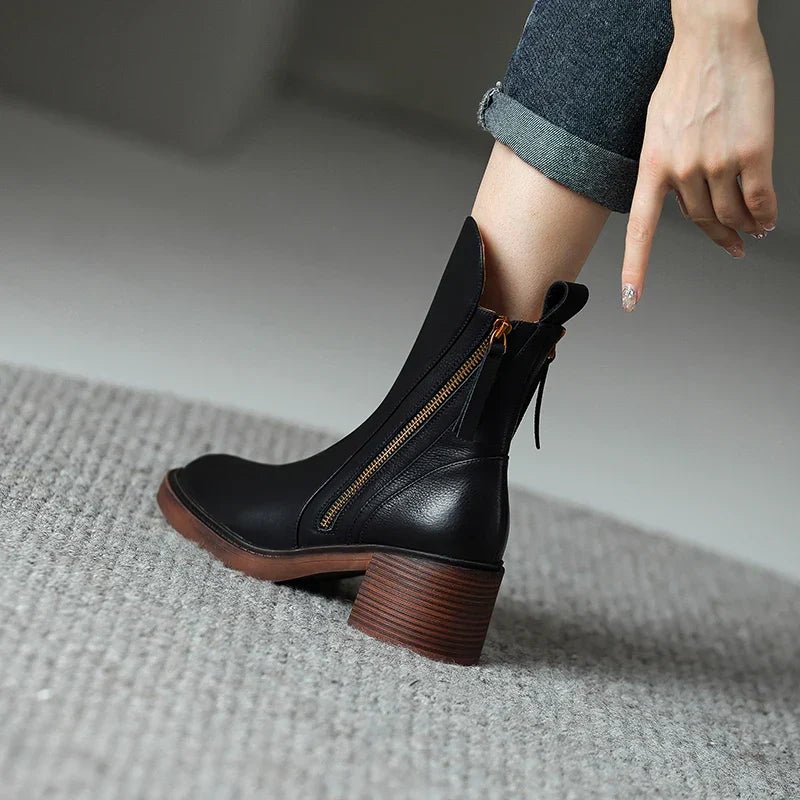 bota-feminina-de-couro-com-salto-chelsea-4834308 - Kabani