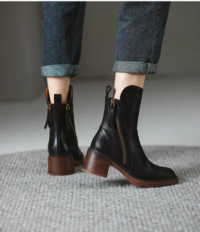 bota-feminina-de-couro-com-salto-chelsea-8334994 - Kabani