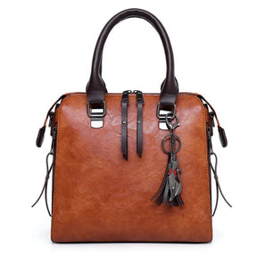 kit-premium-em-couro-genuino-bolsa-carteira-carteira-de-mao-necessaire-de-brinde-1304737 - Kabani