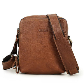 mochila-em-couro-genuino-contacts-premium-9072035 - Kabani