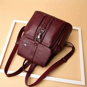 mochila-feminina-em-couro-genuino-aussie-classic-1801086 - Kabani