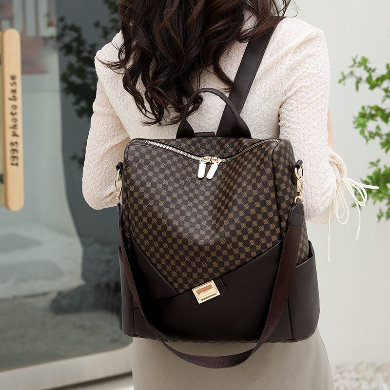 mochila-feminina-xadrez-em-couro-genuino-levian-premium-9238645 - Kabani